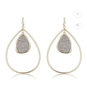 MARCIA MORAN NY DRUZY DROP EARRINGS New